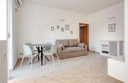 Giambellino Apartamento | Bright and comfortable flat Solari area