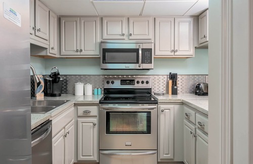 Villa Sabine Condominio | Condominio temático brillante y divertido en la playa - en Little Sabine Bay