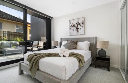 Malvern East Apartamento | Bright and Modern 1BR Apt with Balcony and Parking