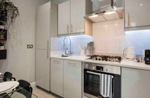 Westbourne Green Apartamento | Bright and Modern Bayswater Apartment - PHO