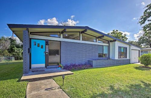 Shearer Hills - Ridgeview Casa | Bright and Modern Texas Getaway - 7 Mi to The Alamo!