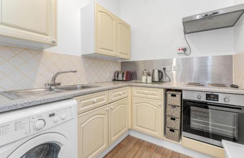 Newhaven Apartamento | Bright and Quiet Edinburgh Home