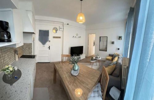 Vitry-le-Francois Apartamento | Bright and renovated 2-room apartment, Center