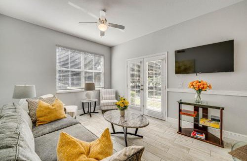 Venetian Bay Villages Casa | Bright and Roomy Kissimmee Townhome 9 Mi to Disney!
