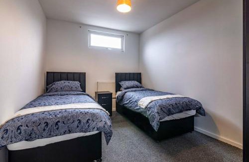 Brinsley Apartamento | Bright and Spacious Apartments