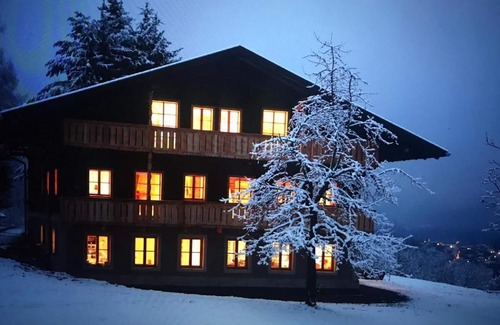 Kollnburg Apartamento | Bright and spacious holiday home (260 sqm) for up to 9 people with a surrounding balcony