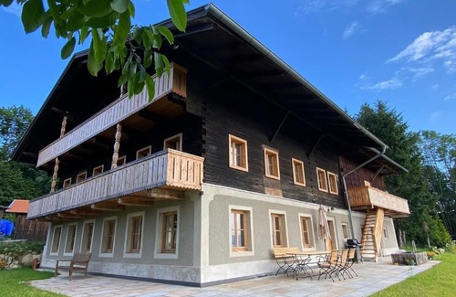 Kollnburg Apartamento | Bright and spacious holiday home (260 sqm) for up to 9 people with a surrounding balcony