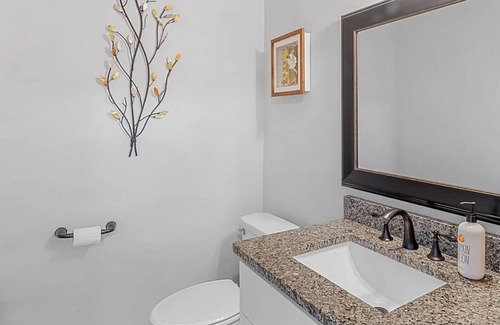 Graysville Casa | Bright and Sunny in Chattanooga