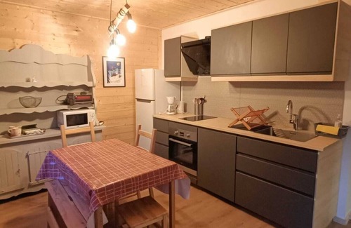 Saint-Chaffrey Apartamento | Bright apartment with garden terrace ideal for families