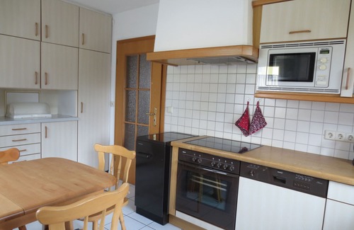 Wiechs am Randen Apartamento | Luminoso apartamento (planta baja) con jardín y terraza. ¡Experimenta Hegau, el lago de Constanza, las cataratas del Rin!