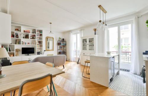 Archives Apartamento | Bright Apartment in the Heart of Le Marais