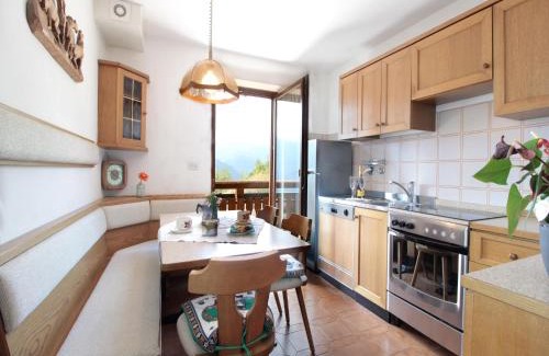 Carano Apartamento | Bright apartment in Val di Fiemme near ski bus