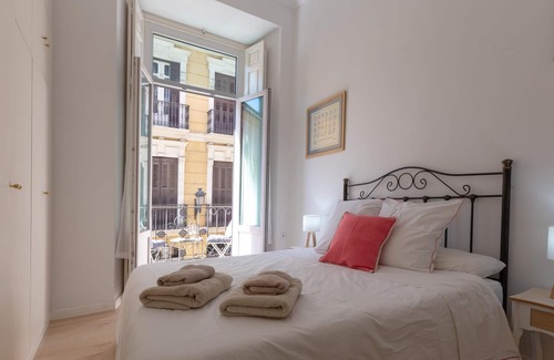 Centro Apartamento | Bright apartment with views of the Cathedral