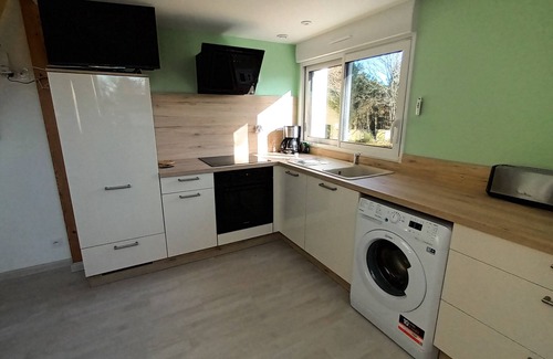 La Baule-Escoublac Apartamento | Bright, atypical apartment 3km from the Bay of La Baule