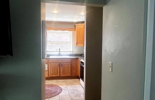 Shorewood Apartamento | Bright Breezy Shorewood Retreat