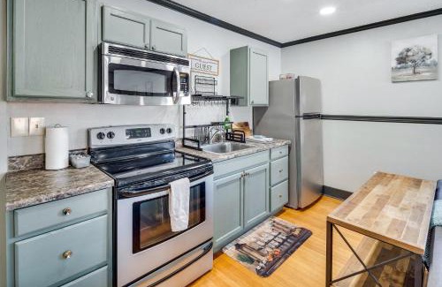 Brevard Casa | Bright Brevard Home Near Downtown and Trails