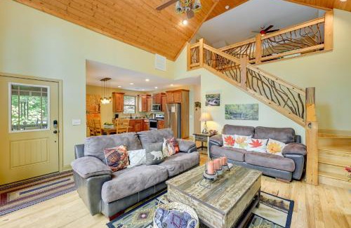 Bryson City Casa | Bright Bryson City Cabin with Fire Pit and Hot Tubs!