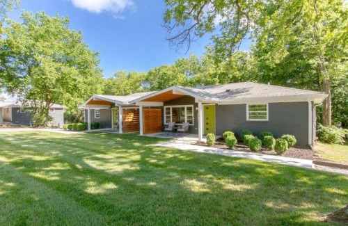 Franklin Casa | Bright Bungalow Country Dream Retreat