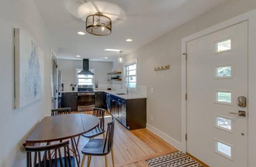 Franklin Casa | Bright Bungalow Country Dream Retreat