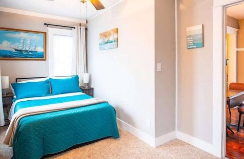 Ashtabula Casa | Bright & Clean Retreat: near Park/Beach/wineries!