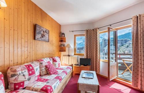 La Perriere Apartamento | Bright Cocoon With Balcony And View On The Valley