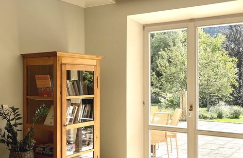Neuhaus Condominio | bright, comfortable with terrace and garden, sauna