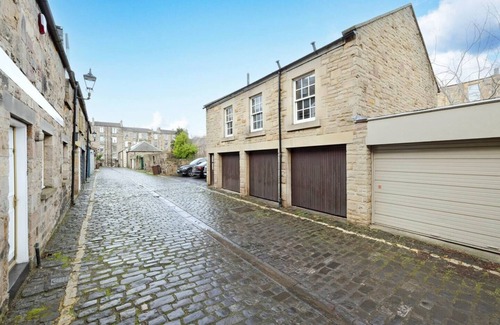New Town Apartamento | Bright&Cosy Flat near Scottish Gallery