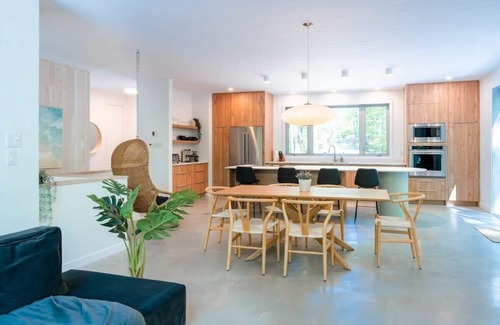 Lac Superieur Village Chalet De Esquí | Bright Cottage - 3 min from Tremblant North Slope