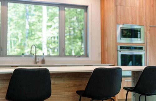 Lac Superieur Village Chalet De Esquí | Bright Cottage - 3 min from Tremblant North Slope