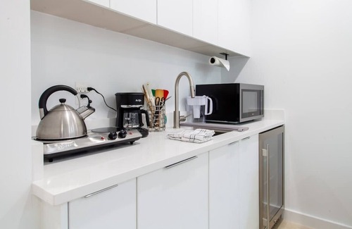 Bloomingdale Apartamento | Bright & Cozy 1-BR Alcove in Bloomingdale