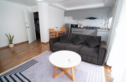 Nagarjun Apartamento | Bright & Cozy 2BHK, Peaceful Stay Close To Thamel & Swayambhu