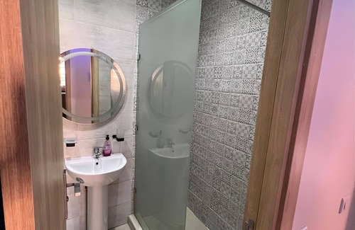 Sale Apartamento | Bright & Cozy 2BR Apartment Salé Medina WiFi + AC
