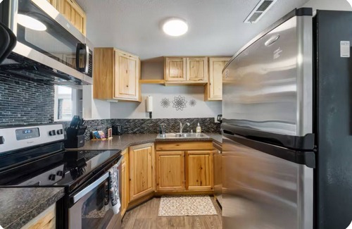 Tri-Cities Casa | Bright & Cozy Home