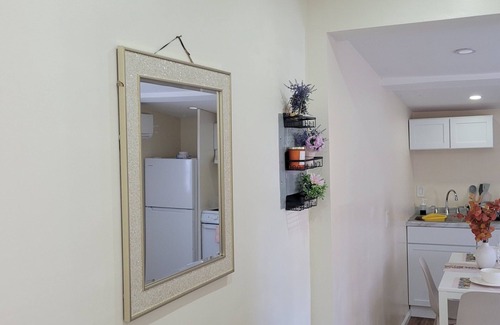 Calverton Apartamento | Bright & Cozy Private Studio – Walk to Shops & Dining, Minutes from DC