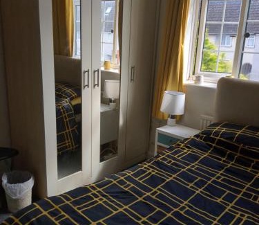 Welford Casa | Bright double room approx 2 mile from city centre