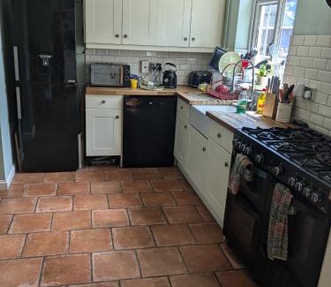 Welford Casa | Bright double room approx 2 mile from city centre