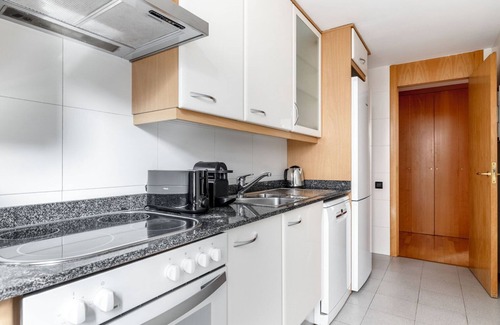 El Viso Apartamento | Bright El Viso 2BR w/ Terrace, nr Football Stadium, by Blueground