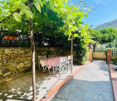 Finalborgo Apartamento | Bright Finalborgo Apartment