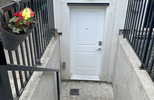 Hastings Apartamento | Bright Garden Suite Near Downtown + Mountains