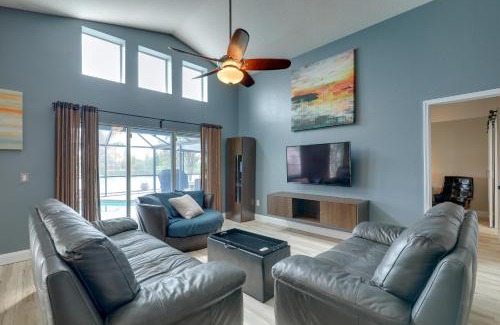 Lakeview Village Casa | Bright Getaway with Ski Lake, 11 Miles to Dtwn Tampa