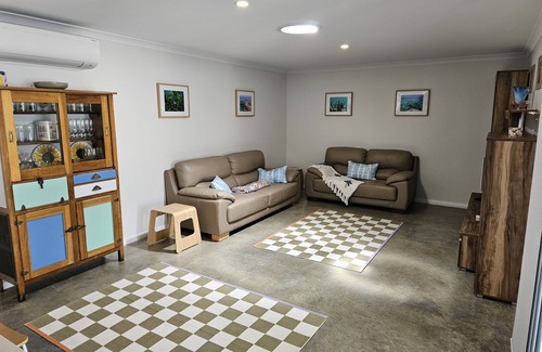 Quedjinup Casa | Bright happy home suitable for two couples or upgrade to five guests.
