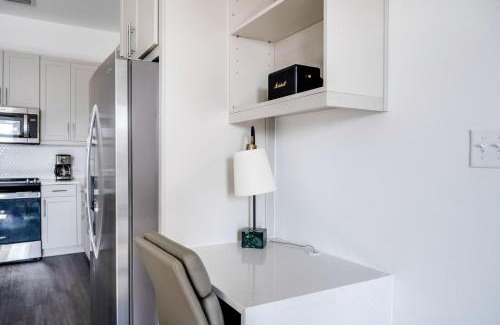 Highland Apartamento | Bright Highlands 1br w pool wd gym ATX-199