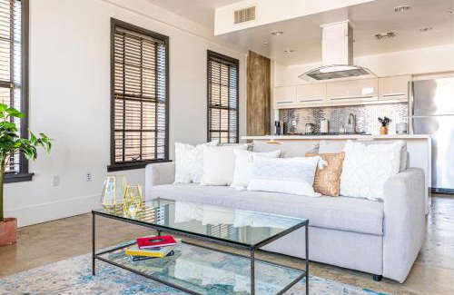 Downtown Los Angeles Apartamento | Bright lights central Downtown
