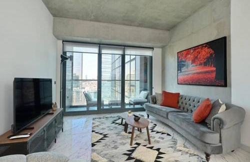 Bomonti Casa | Bright Lovely Modern 2bd25 Condo Poolgym! #220
