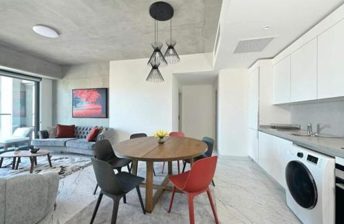 Bomonti Casa | Bright Lovely Modern 2bd25 Condo Poolgym! #220