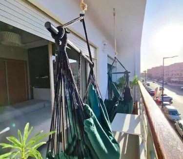Gueliz Apartamento | Bright Medina Apt w Big Balcony