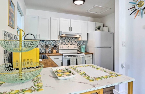 Coral Way Cabaña | Bright Miami Cottage in Little Havana!