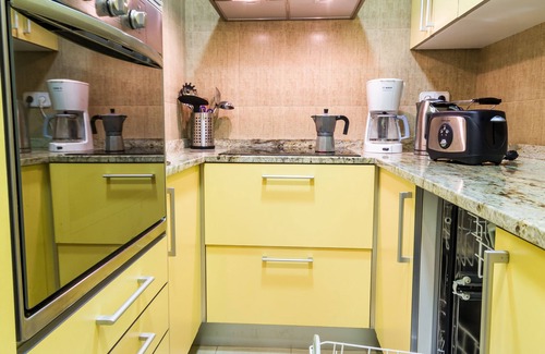 Lista Condominio | Brillante y moderno apartamento 2br en el corazón del exclusivo barrio de Salamanca. Magníficas vistas
