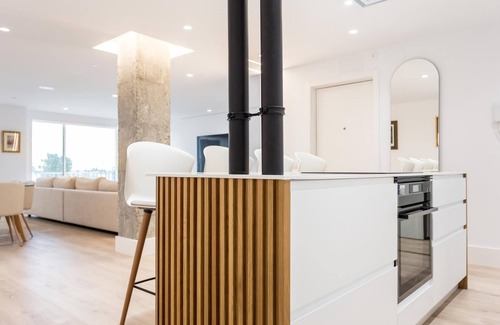 Los Remedios Apartamento | Luminoso, moderno y glamuroso 3 dormitorios con parking