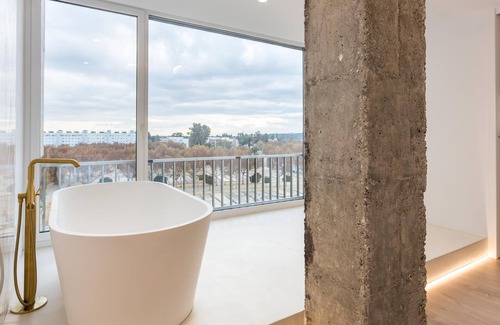 Los Remedios Apartamento | Luminoso, moderno y glamuroso 3 dormitorios con parking